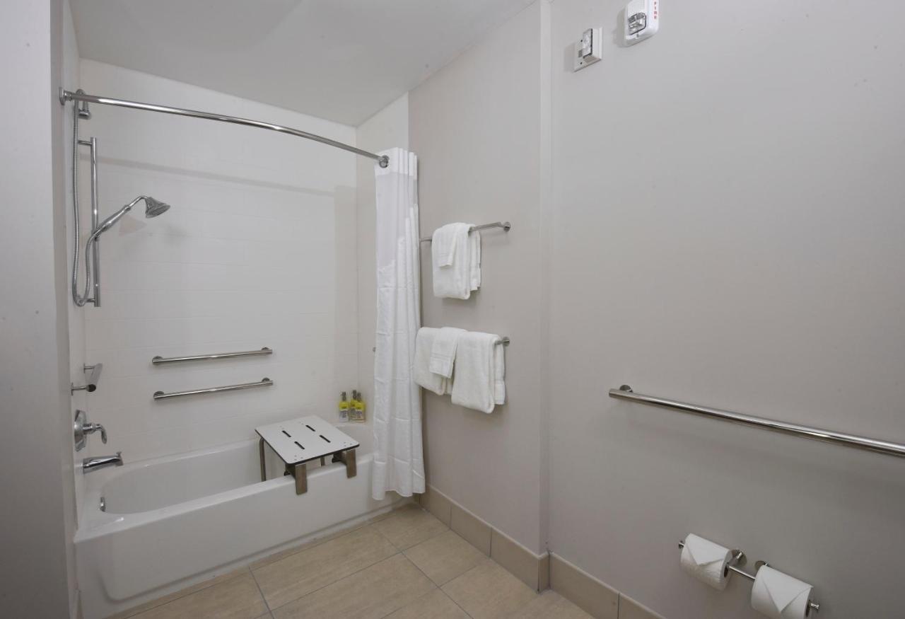 Holiday Inn Express & Suites - Orlando - Southeast By Ihg Lake Hart Exterior foto