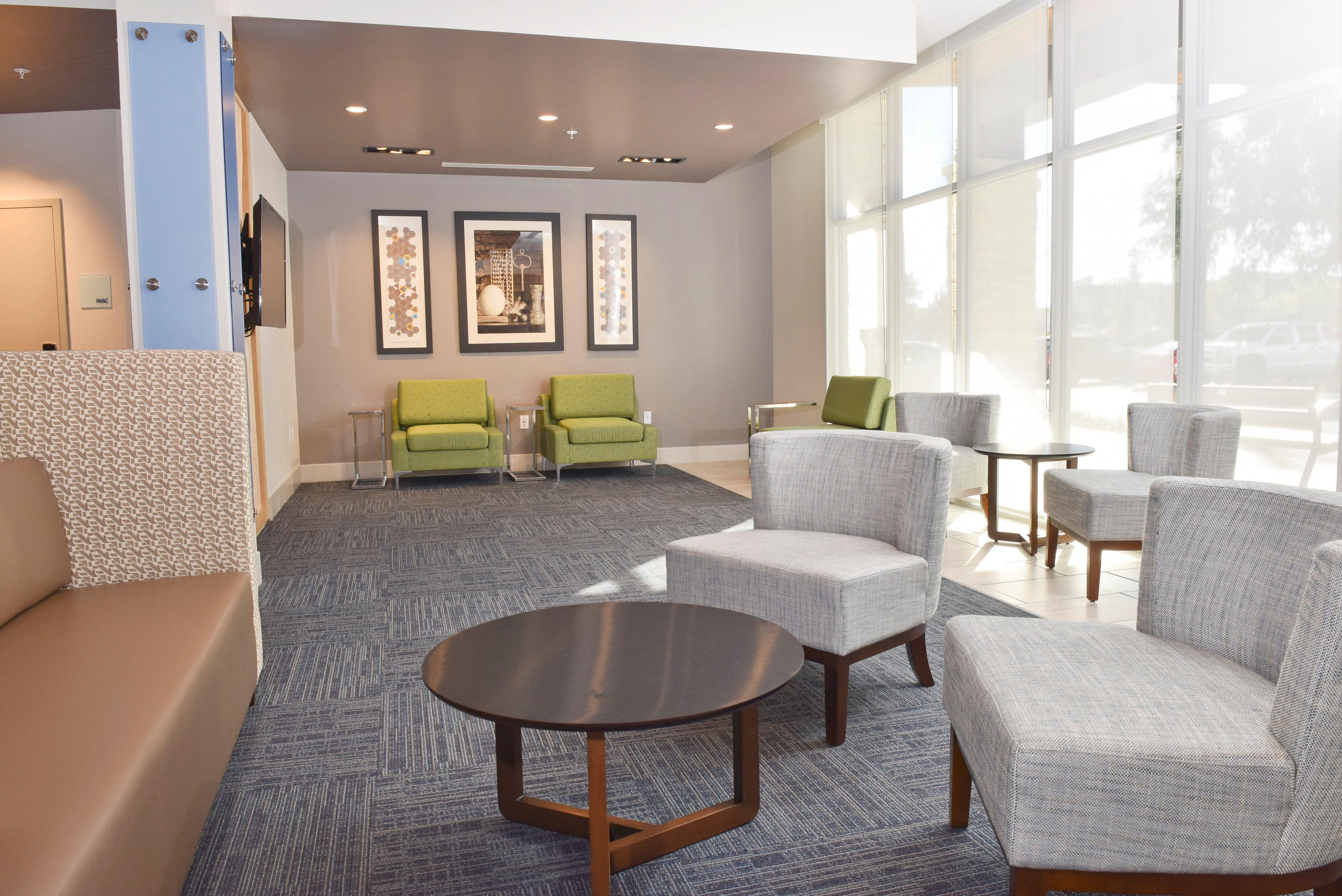 Holiday Inn Express & Suites - Orlando - Southeast By Ihg Lake Hart Exterior foto